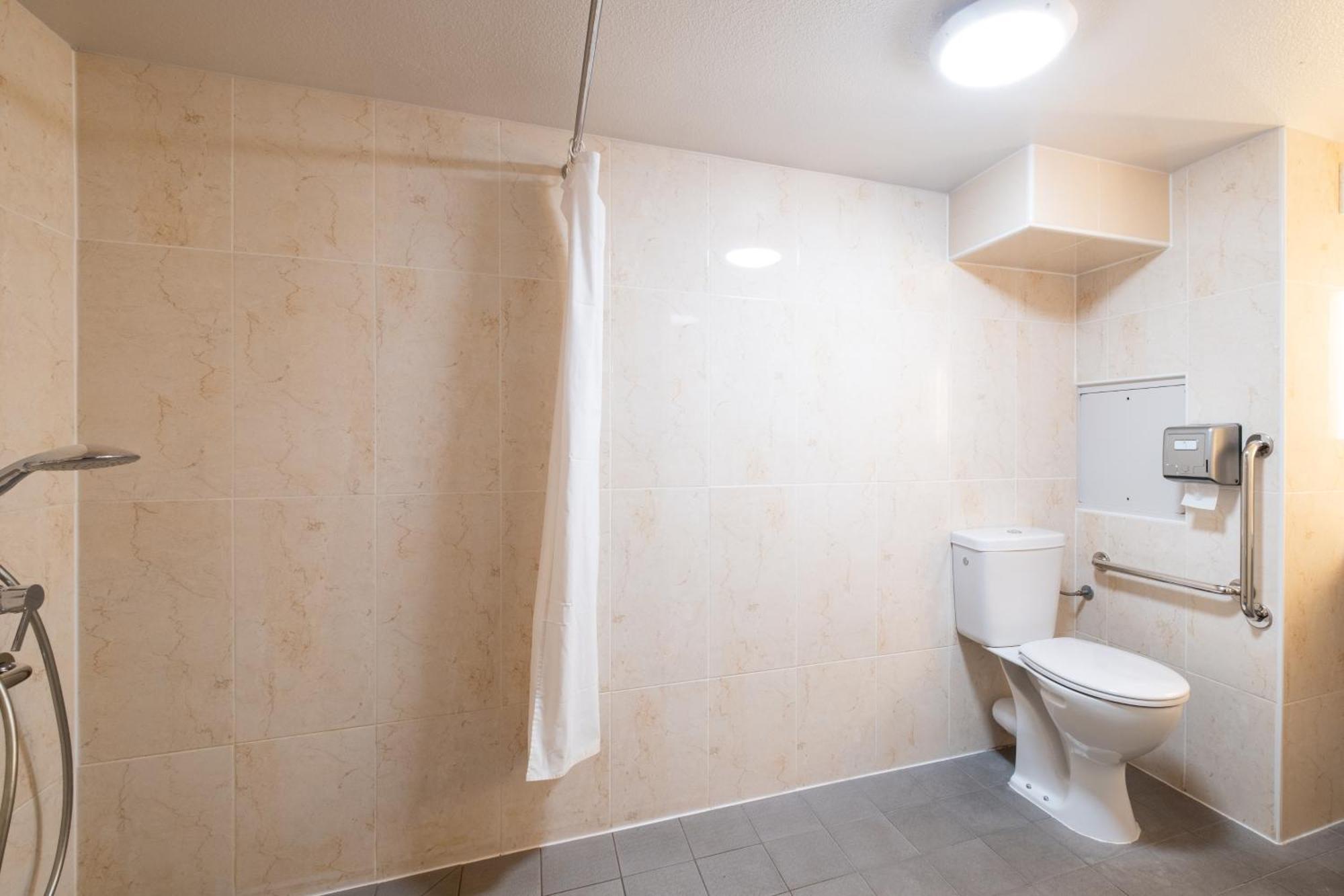 B&B Hotel Lille Seclin Unexpo Екстер'єр фото
