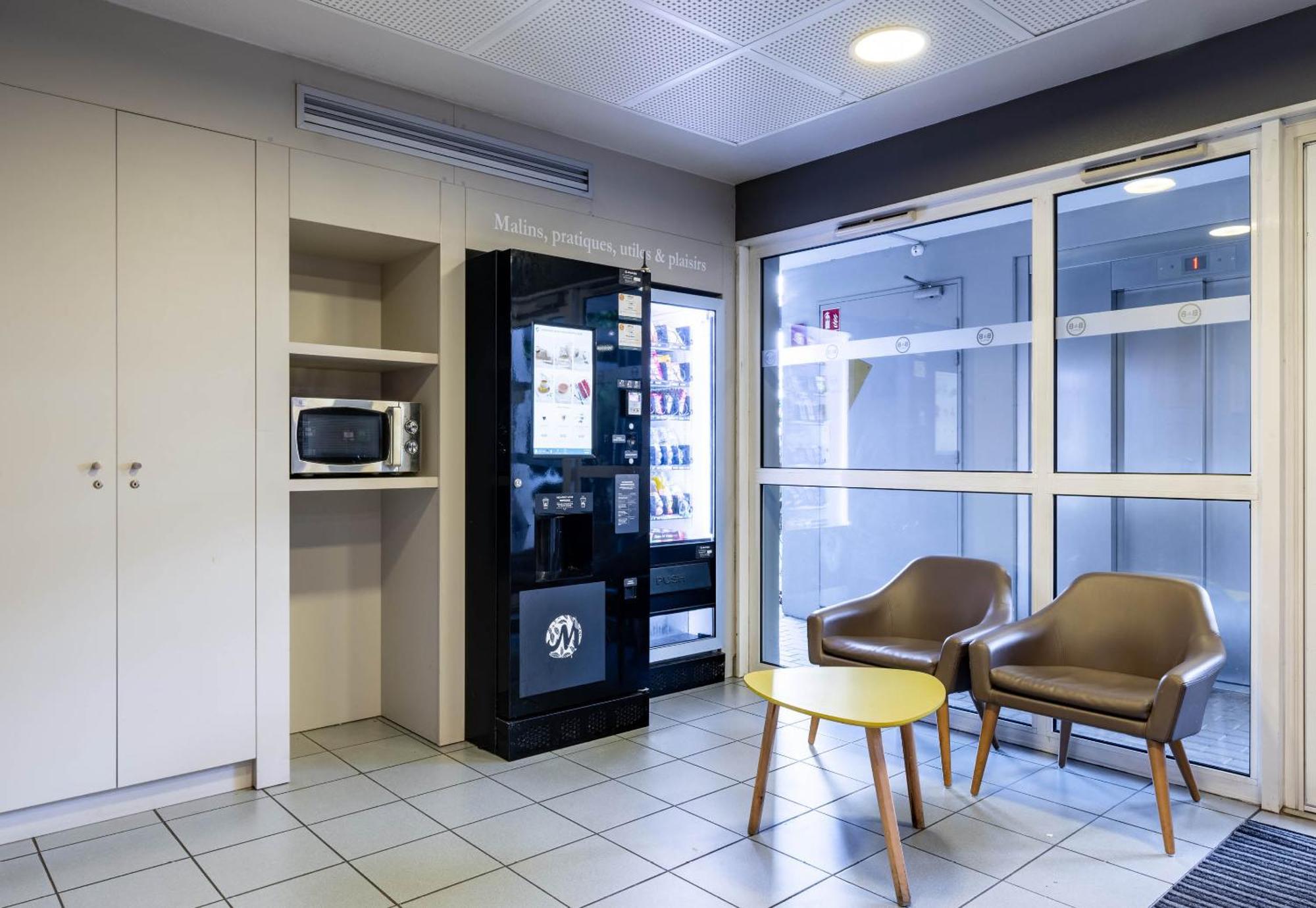 B&B Hotel Lille Seclin Unexpo Екстер'єр фото