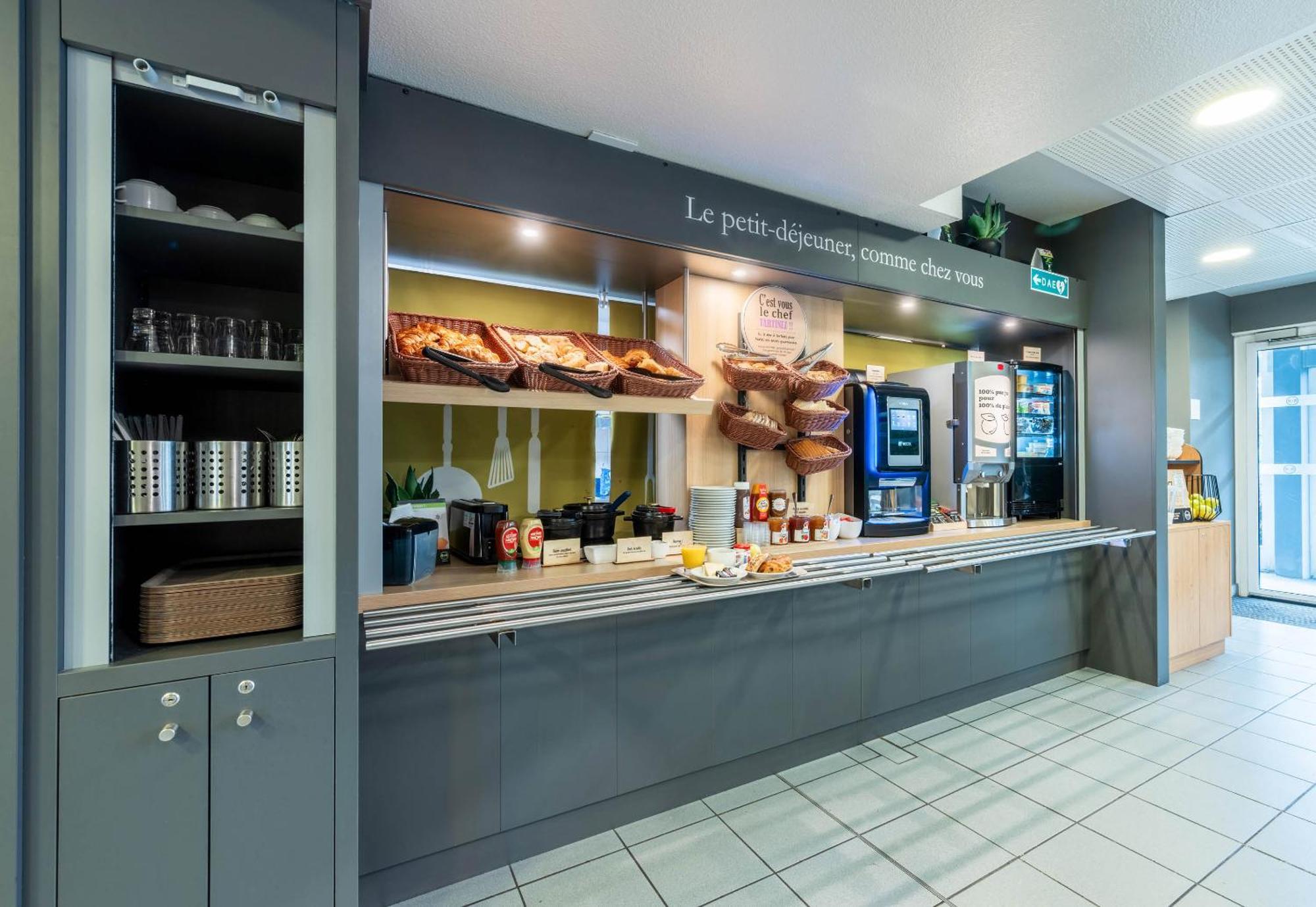 B&B Hotel Lille Seclin Unexpo Екстер'єр фото